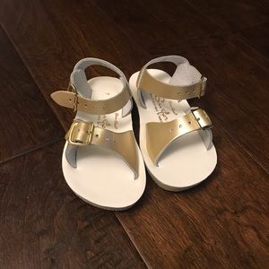 Brand New Saltwater Sandal- size 7